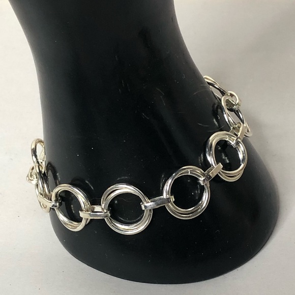 Double Round Link Sterling Silver Toggle Closure Bracelet - Picture 3 of 13